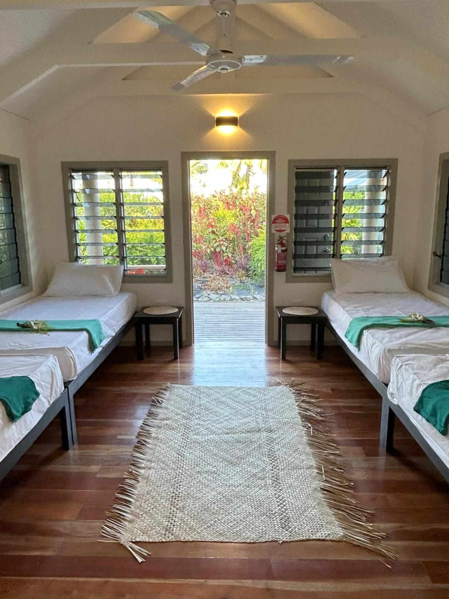 Mai Sunset Island Resort Ngunu エクステリア 写真